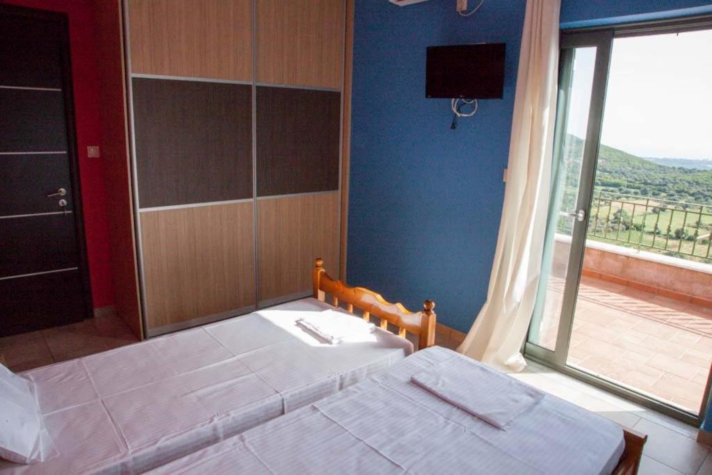 Villa Tzanatos Troianata ภายนอก รูปภาพ